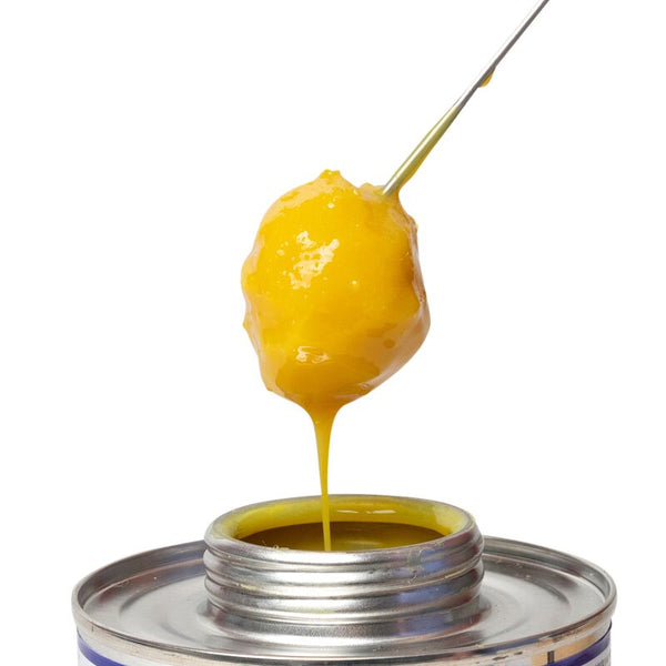 HB-31910 Oatey® 4oz. CPVC All Weather FlowGuard Gold®* 1-Step Yellow Cement. For copper tube size (CTS) CPVC hot and cold potable water pipe and fittings up to 2" diameter interference fit. For cold water systems and hot water systems up to 200°F / 93°C